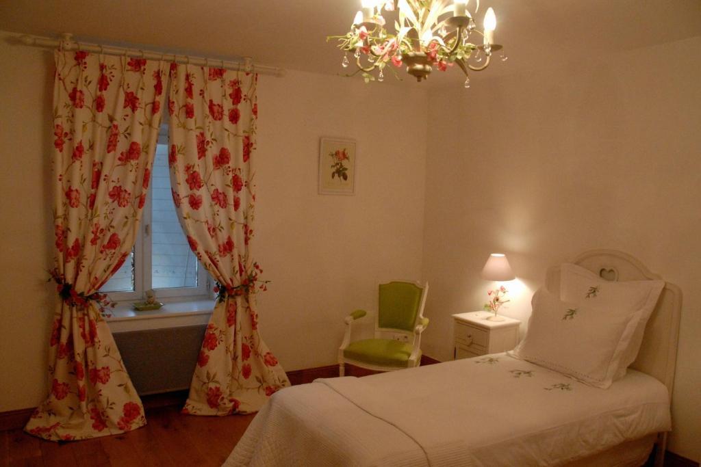 Chateau De La Flechere Bed & Breakfast Blacé Oda fotoğraf